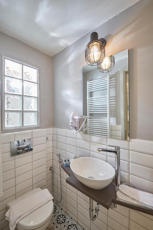 Stay In A Hip Decorated Studio Near Acropolis! Athens Exterior photo